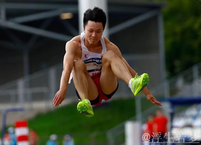 舒衡在雨停后勇夺男子跳远金牌 舒衡在雨停后勇夺男子跳远金牌